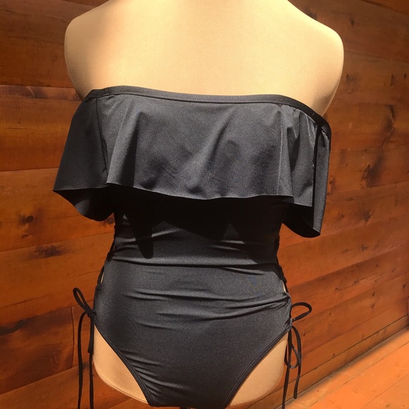 Laundry by Shelli Segal Swimsuit - Picture 2 of 7